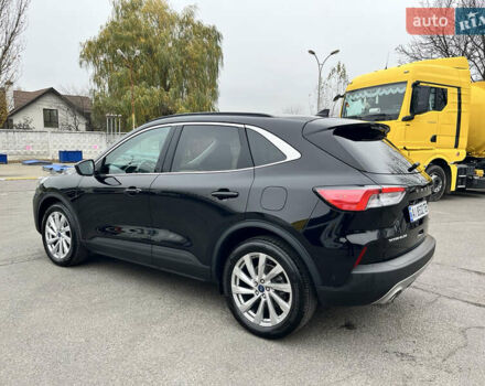 Черный Форд Эскейп, объемом двигателя 2 л и пробегом 41 тыс. км за 20800 $, фото 31 на Automoto.ua