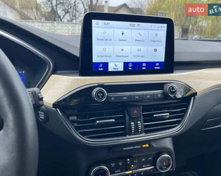 Черный Форд Эскейп, объемом двигателя 2 л и пробегом 42 тыс. км за 20000 $, фото 38 на Automoto.ua