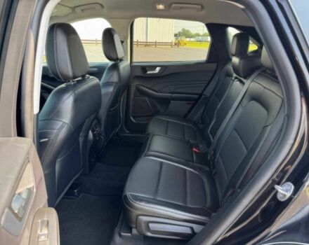 Чорний Форд Ескейп, об'ємом двигуна 2 л та пробігом 10 тис. км за 11000 $, фото 10 на Automoto.ua