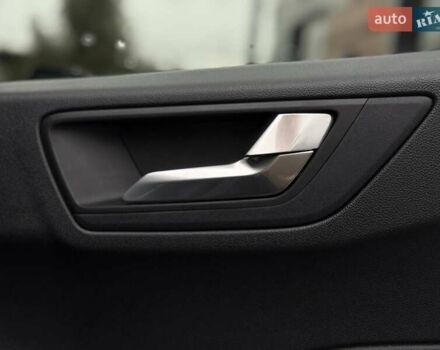 Черный Форд Эскейп, объемом двигателя 0 л и пробегом 52 тыс. км за 17900 $, фото 44 на Automoto.ua