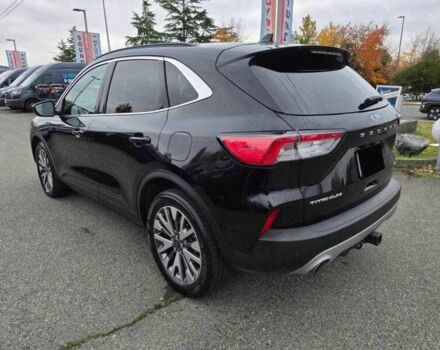 Черный Форд Эскейп, объемом двигателя 2 л и пробегом 31 тыс. км за 7400 $, фото 1 на Automoto.ua