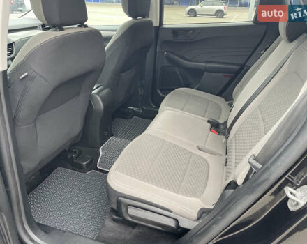 Чорний Форд Ескейп, об'ємом двигуна 1.5 л та пробігом 106 тис. км за 17999 $, фото 7 на Automoto.ua