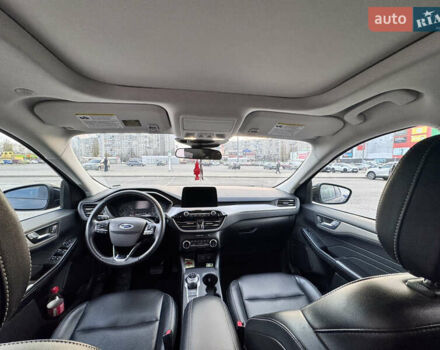 Черный Форд Эскейп, объемом двигателя 0 л и пробегом 90 тыс. км за 19500 $, фото 9 на Automoto.ua