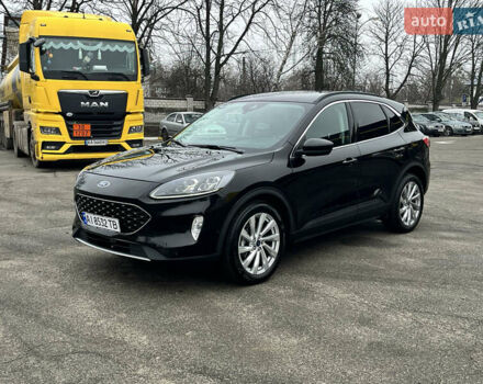Черный Форд Эскейп, объемом двигателя 2 л и пробегом 42 тыс. км за 20000 $, фото 1 на Automoto.ua