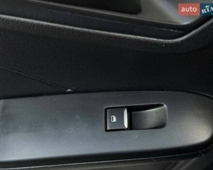Чорний Форд Ескейп, об'ємом двигуна 2 л та пробігом 31 тис. км за 22900 $, фото 43 на Automoto.ua