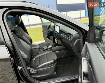 Черный Форд Эскейп, объемом двигателя 1.5 л и пробегом 19 тыс. км за 20999 $, фото 69 на Automoto.ua