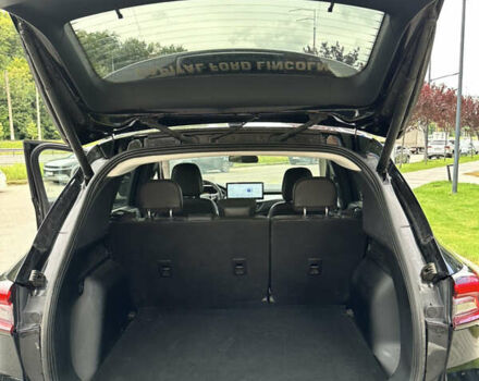 Черный Форд Эскейп, объемом двигателя 2.5 л и пробегом 24 тыс. км за 27900 $, фото 9 на Automoto.ua