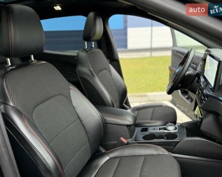 Черный Форд Эскейп, объемом двигателя 1.5 л и пробегом 19 тыс. км за 20999 $, фото 71 на Automoto.ua