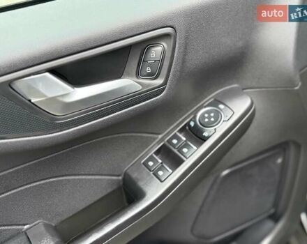 Черный Форд Эскейп, объемом двигателя 1.5 л и пробегом 19 тыс. км за 20999 $, фото 47 на Automoto.ua