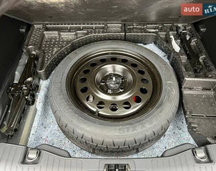 Черный Форд Эскейп, объемом двигателя 2.5 л и пробегом 22 тыс. км за 25000 $, фото 24 на Automoto.ua