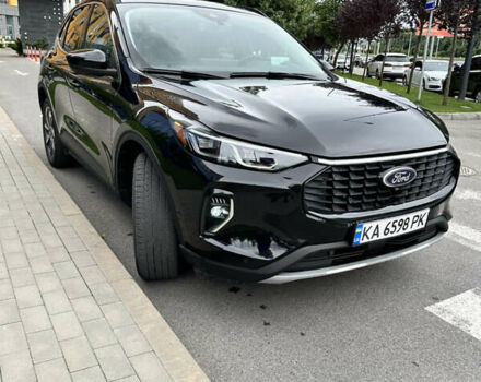 Черный Форд Эскейп, объемом двигателя 2.5 л и пробегом 24 тыс. км за 27900 $, фото 5 на Automoto.ua