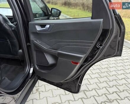 Черный Форд Эскейп, объемом двигателя 1.5 л и пробегом 19 тыс. км за 20999 $, фото 78 на Automoto.ua