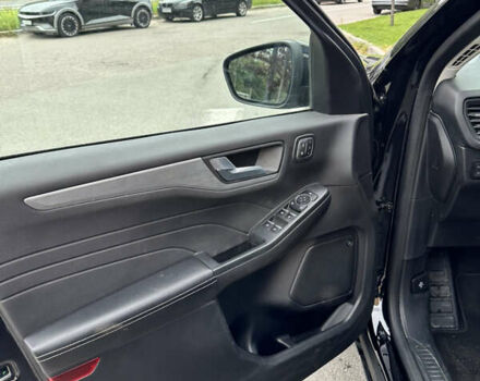 Черный Форд Эскейп, объемом двигателя 2.5 л и пробегом 24 тыс. км за 27900 $, фото 7 на Automoto.ua