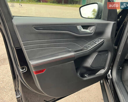 Черный Форд Эскейп, объемом двигателя 1.5 л и пробегом 10 тыс. км за 23900 $, фото 28 на Automoto.ua