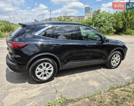 Черный Форд Эскейп, объемом двигателя 1.5 л и пробегом 8 тыс. км за 21900 $, фото 3 на Automoto.ua