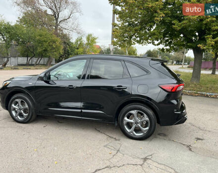 Черный Форд Эскейп, объемом двигателя 1.5 л и пробегом 10 тыс. км за 23900 $, фото 6 на Automoto.ua