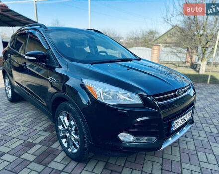 Черный Форд Эскейп, объемом двигателя 1.6 л и пробегом 220 тыс. км за 10600 $, фото 1 на Automoto.ua