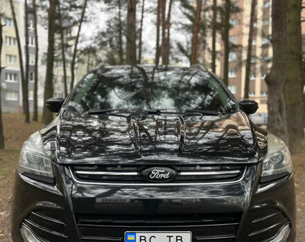 Черный Форд Эскейп, объемом двигателя 2 л и пробегом 127 тыс. км за 13500 $, фото 1 на Automoto.ua