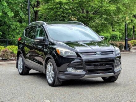 Черный Форд Эскейп, объемом двигателя 2 л и пробегом 88 тыс. км за 1900 $, фото 1 на Automoto.ua