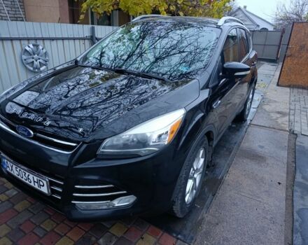 Черный Форд Эскейп, объемом двигателя 1.6 л и пробегом 130 тыс. км за 14000 $, фото 1 на Automoto.ua
