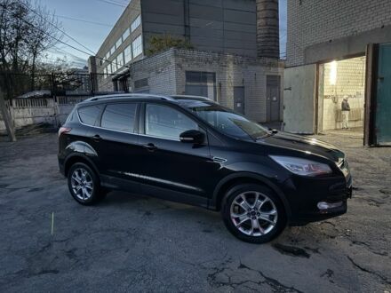 Черный Форд Эскейп, объемом двигателя 1.6 л и пробегом 175 тыс. км за 10300 $, фото 1 на Automoto.ua