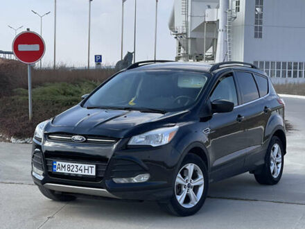 Форд Эскейп 2015 в Коростене на Automoto.ua Черный Форд Эскейп, объемом двигателя 2 л и пробегом 122 тыс. км за 10300 $, фото 1 на Automoto.ua