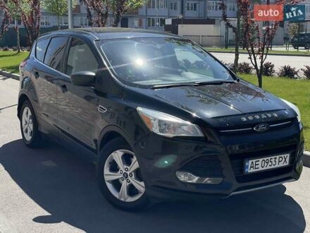 Форд Эскейп 2015 в Днепре (Днепропетровске) на Automoto.ua Черный Форд Эскейп, объемом двигателя 2.49 л и пробегом 280 тыс. км за 10999 $, фото 1 на Automoto.ua