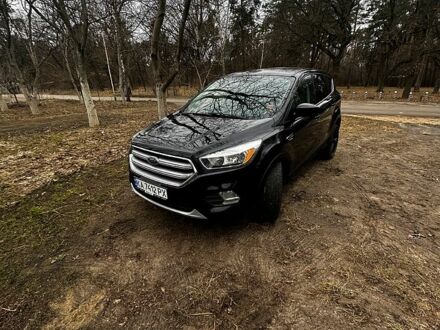 Черный Форд Эскейп, объемом двигателя 1.5 л и пробегом 249 тыс. км за 10700 $, фото 1 на Automoto.ua