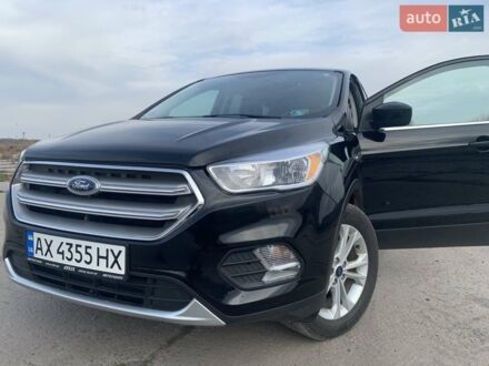 Чорний Форд Ескейп, об'ємом двигуна 1.5 л та пробігом 70 тис. км за 15000 $, фото 1 на Automoto.ua