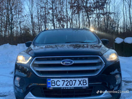 Черный Форд Эскейп, объемом двигателя 1.5 л и пробегом 112 тыс. км за 12800 $, фото 1 на Automoto.ua
