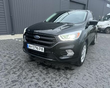 Черный Форд Эскейп, объемом двигателя 2.5 л и пробегом 112 тыс. км за 13500 $, фото 1 на Automoto.ua