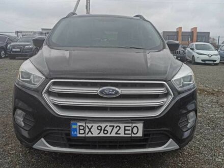 Черный Форд Эскейп, объемом двигателя 2 л и пробегом 147 тыс. км за 12500 $, фото 1 на Automoto.ua