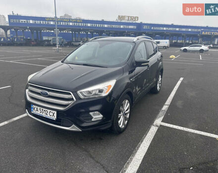 Чорний Форд Ескейп, об'ємом двигуна 1.5 л та пробігом 160 тис. км за 12000 $, фото 1 на Automoto.ua