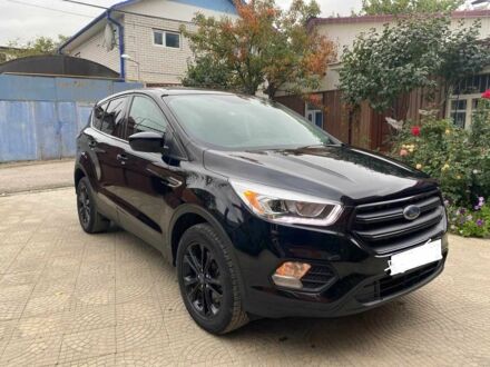 Черный Форд Эскейп, объемом двигателя 1.5 л и пробегом 80 тыс. км за 13500 $, фото 1 на Automoto.ua