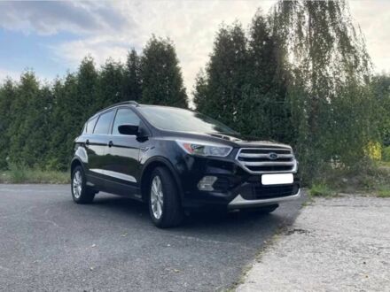 Черный Форд Эскейп, объемом двигателя 1.5 л и пробегом 170 тыс. км за 7800 $, фото 1 на Automoto.ua