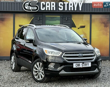 Черный Форд Эскейп, объемом двигателя 1.5 л и пробегом 146 тыс. км за 12700 $, фото 1 на Automoto.ua
