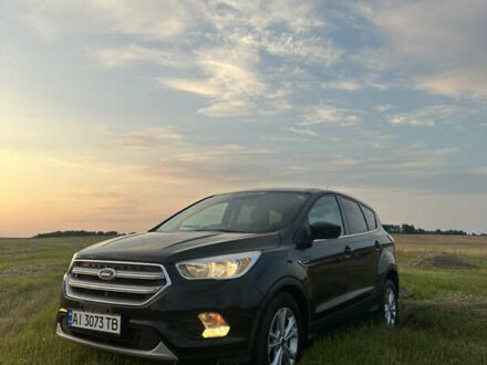 Форд Эскейп 2016 в Вараш (Кузнецовск) на Automoto.ua Черный Форд Эскейп, объемом двигателя 2 л и пробегом 224 тыс. км за 13200 $, фото 1 на Automoto.ua