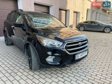 Чорний Форд Ескейп, об'ємом двигуна 1.5 л та пробігом 137 тис. км за 12700 $, фото 1 на Automoto.ua