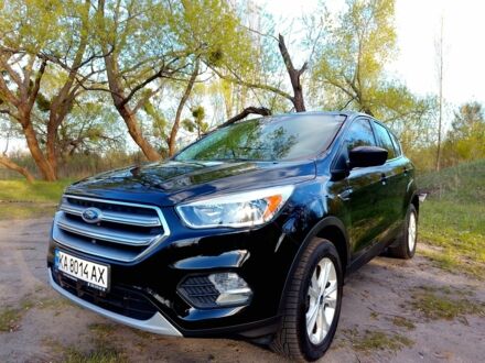 Чорний Форд Ескейп, об'ємом двигуна 1.5 л та пробігом 140 тис. км за 12500 $, фото 1 на Automoto.ua