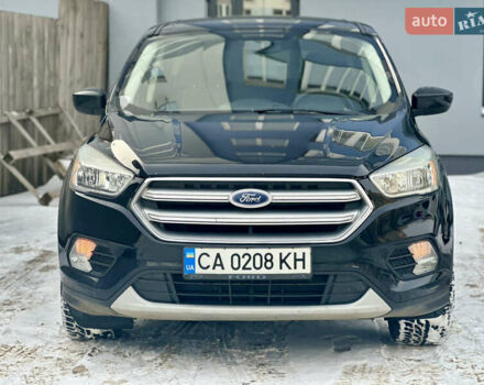 Черный Форд Эскейп, объемом двигателя 1.5 л и пробегом 263 тыс. км за 10699 $, фото 1 на Automoto.ua