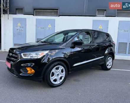 Черный Форд Эскейп, объемом двигателя 2.5 л и пробегом 98 тыс. км за 13500 $, фото 1 на Automoto.ua