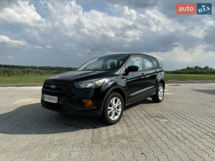 Форд Эскейп 2017 в Киеве на Automoto.ua Черный Форд Эскейп, объемом двигателя 2.5 л и пробегом 139 тыс. км за 12800 $, фото 1 на Automoto.ua