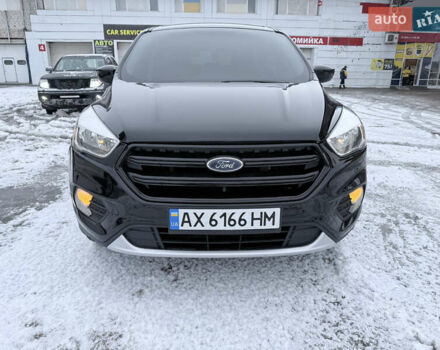 Чорний Форд Ескейп, об'ємом двигуна 1.5 л та пробігом 136 тис. км за 13700 $, фото 1 на Automoto.ua