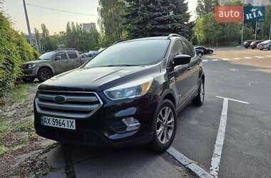 Чорний Форд Ескейп, об'ємом двигуна 1.5 л та пробігом 150 тис. км за 13000 $, фото 1 на Automoto.ua