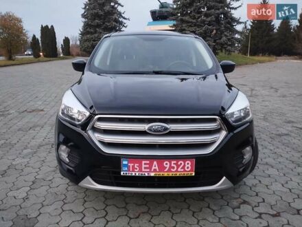 Черный Форд Эскейп, объемом двигателя 1.5 л и пробегом 219 тыс. км за 10500 $, фото 1 на Automoto.ua