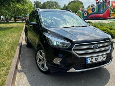Чорний Форд Ескейп, об'ємом двигуна 2 л та пробігом 165 тис. км за 13900 $, фото 1 на Automoto.ua
