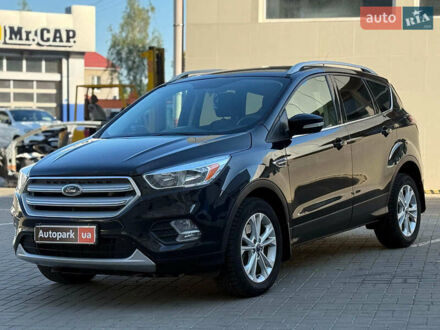 Форд Эскейп 2017 в Одессе на Automoto.ua Черный Форд Эскейп, объемом двигателя 1.5 л и пробегом 86 тыс. км за 14790 $, фото 1 на Automoto.ua
