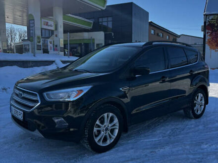 Чорний Форд Ескейп, об'ємом двигуна 1.5 л та пробігом 133 тис. км за 11999 $, фото 1 на Automoto.ua