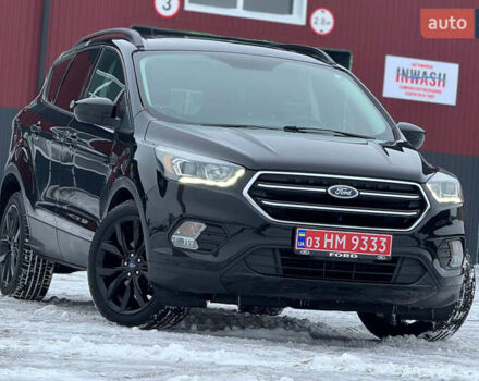 Черный Форд Эскейп, объемом двигателя 1.5 л и пробегом 188 тыс. км за 11500 $, фото 1 на Automoto.ua