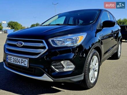Форд Ескейп 2017 у Дніпро (Дніпропетровську) на Automoto.ua Чорний Форд Ескейп, об'ємом двигуна 1.5 л та пробігом 75 тис. км за 12900 $, фото 1 на Automoto.ua